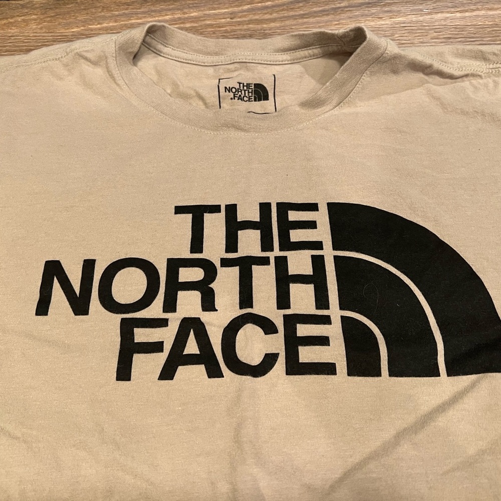 Mens north face T-shirt